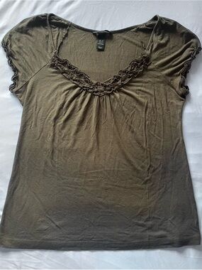 dark green vintage h&m tee